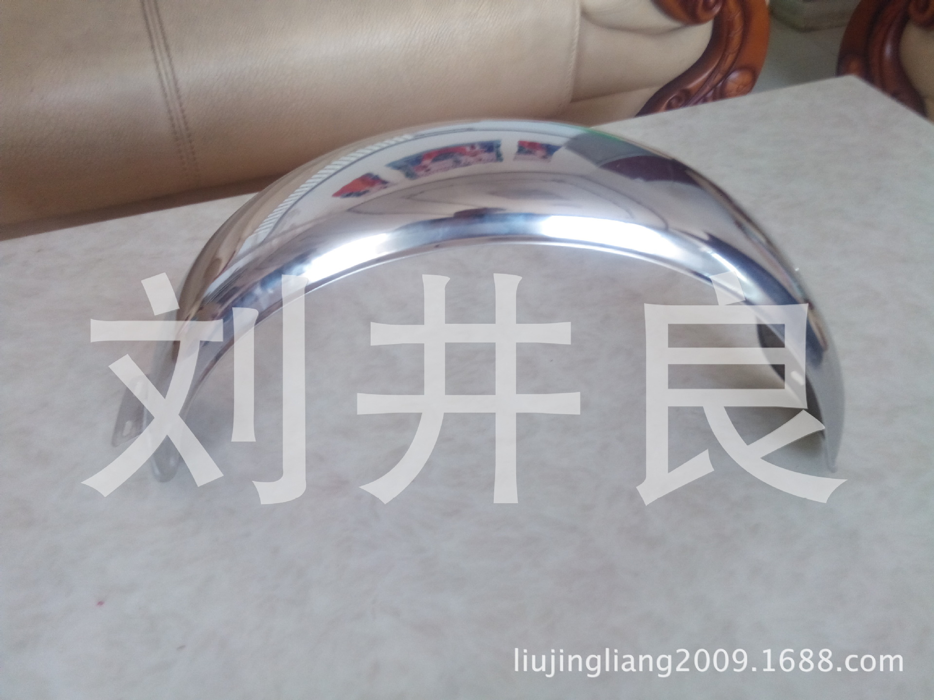 载重王三轮车