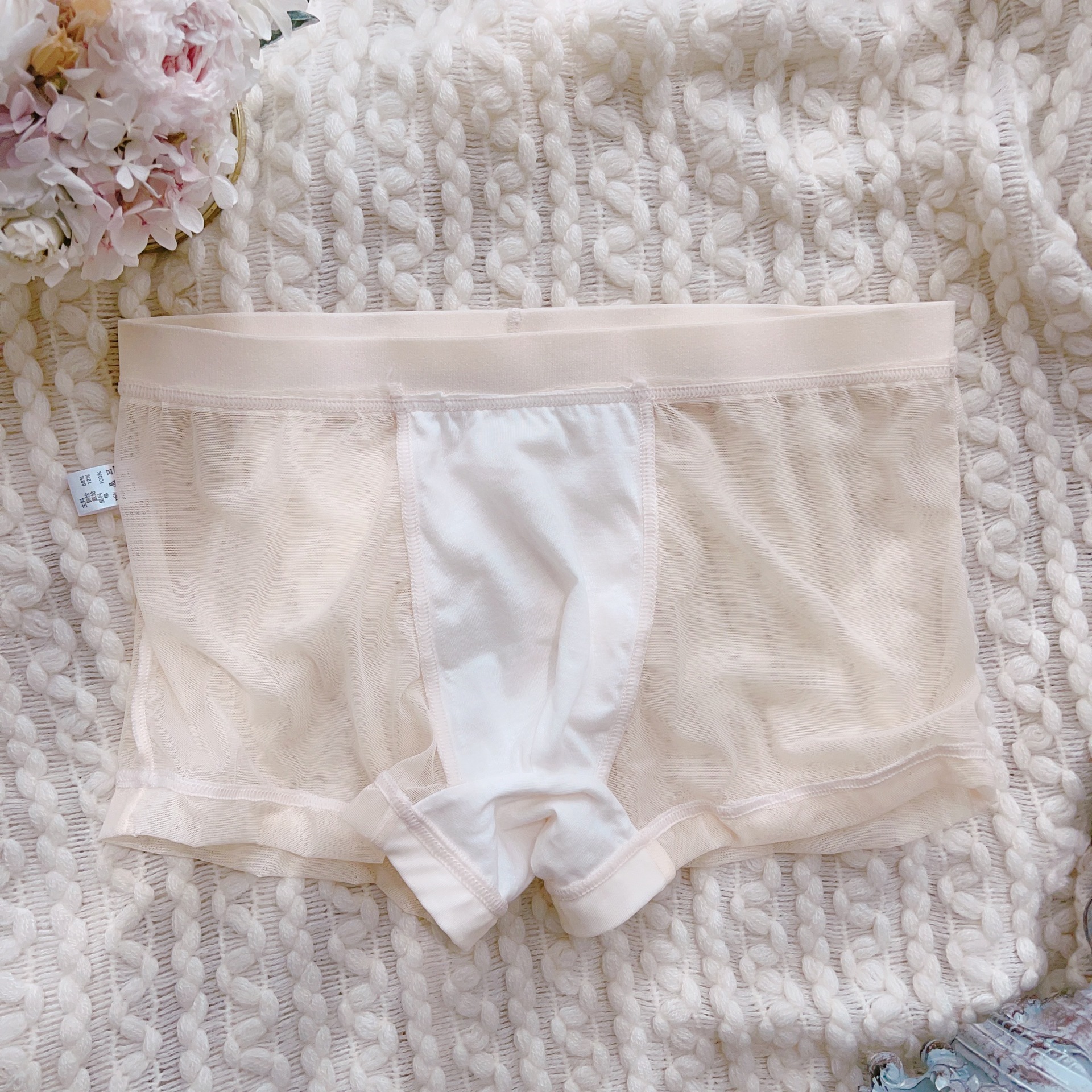 20059001d35e251eee3c618e8cb757