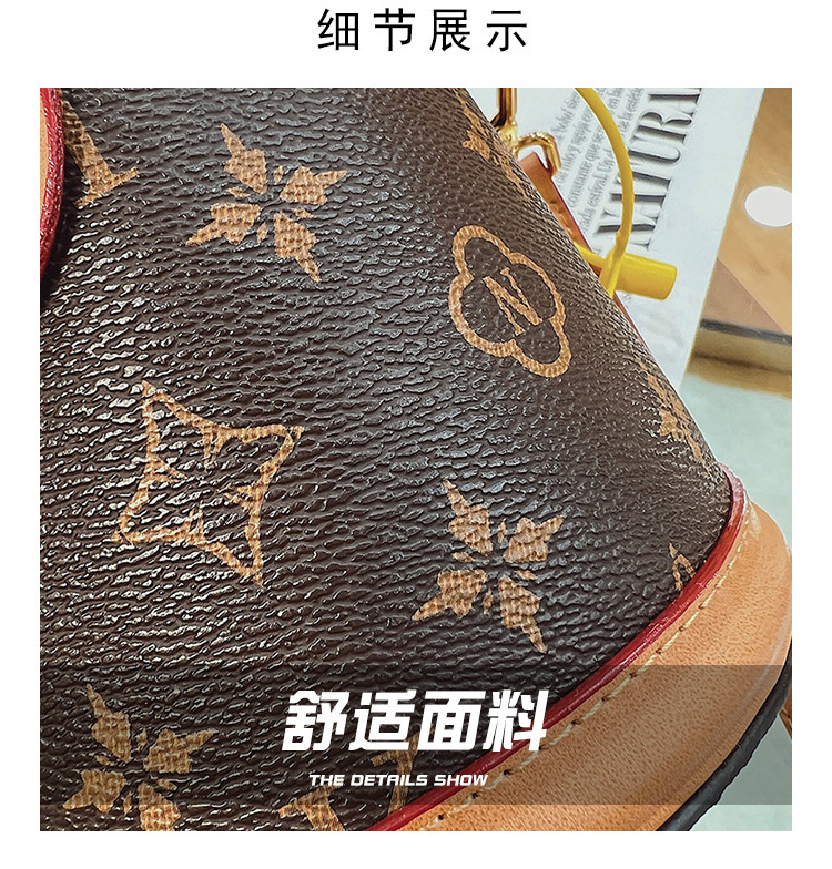 661303444365d468b54e7-3946-4e8