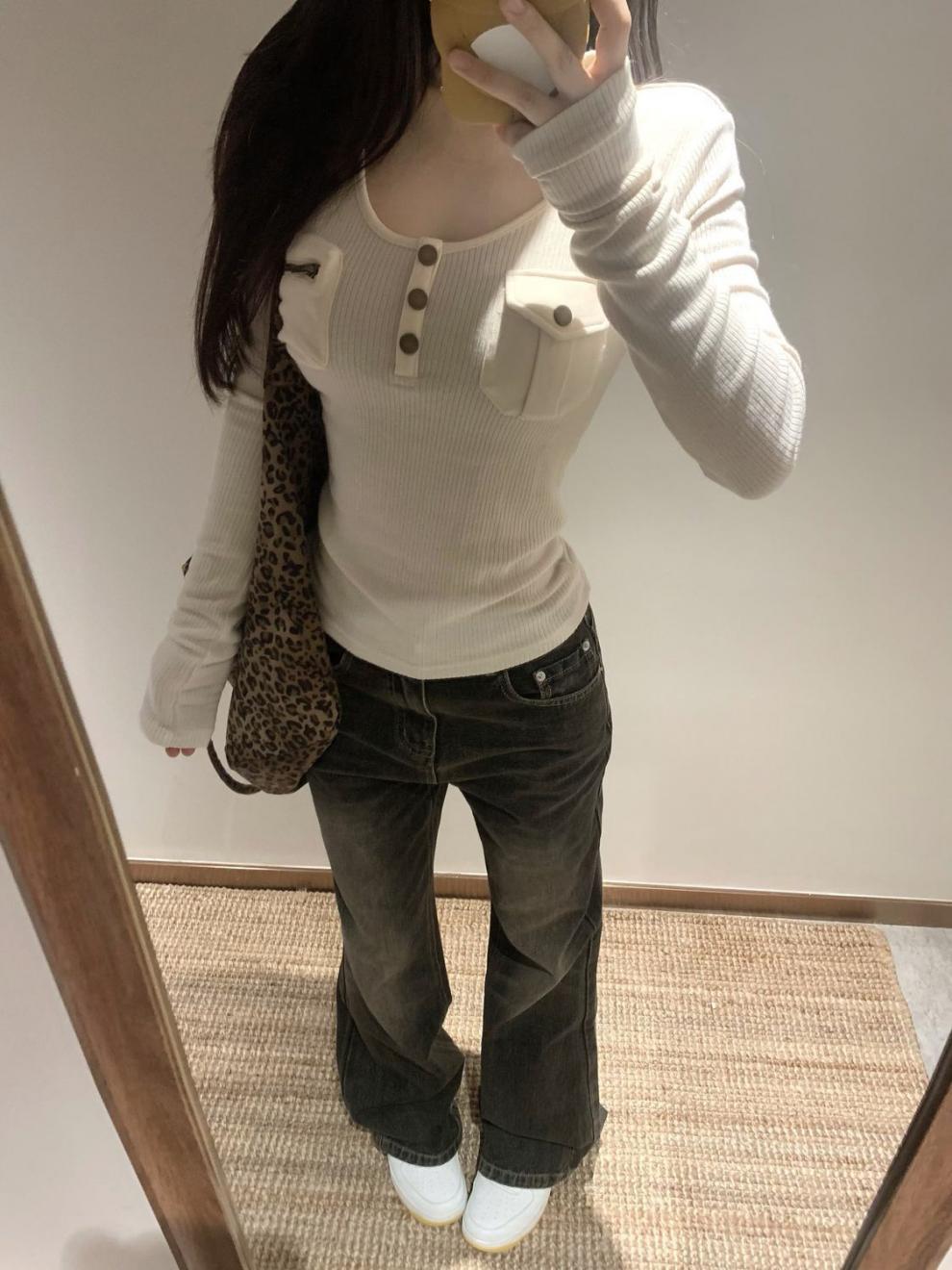 /787bf2c1-1420-406f-a0cc-2ea482b8f231.jpeg