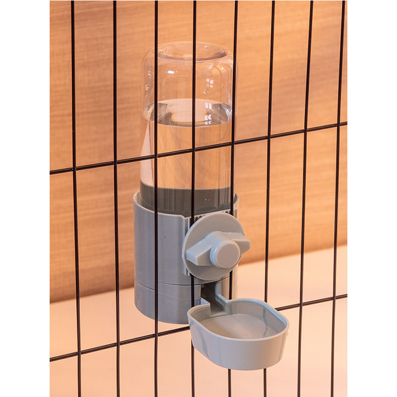 水飲み器（約500 ML）