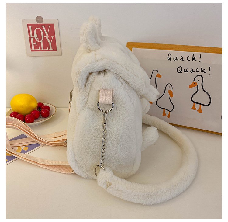 毛茸茸双肩包2024新款可爱卡通小黑猫百搭学生多功能斜挎背包