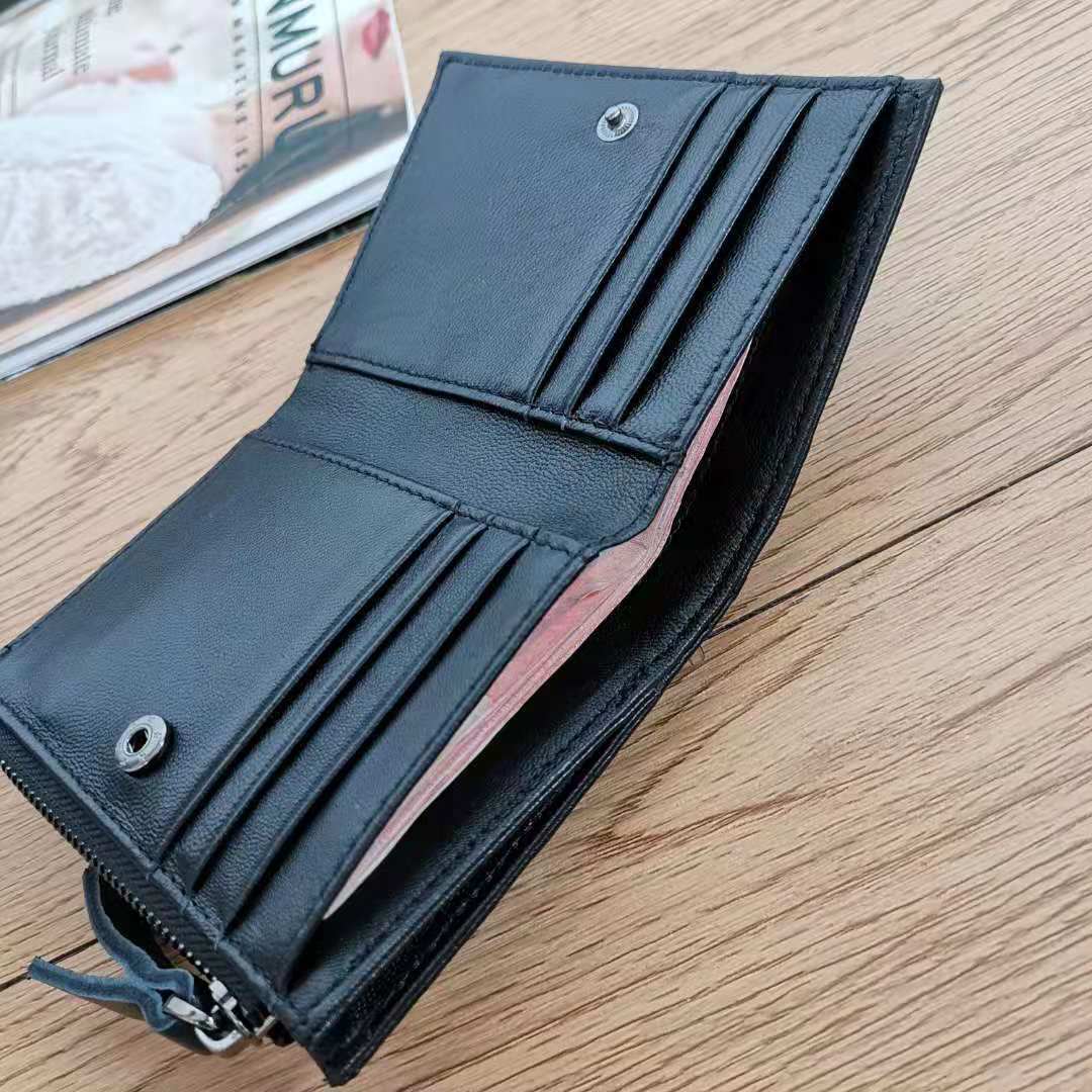 8858 (4).jpg