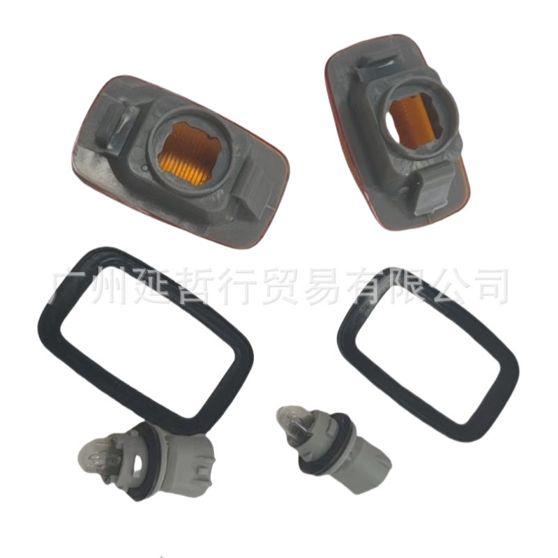 兰德酷路泽叶子板灯 (3).png