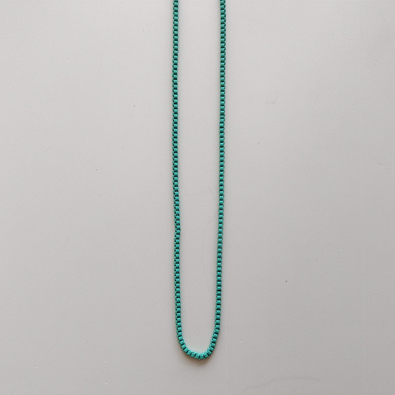绿色