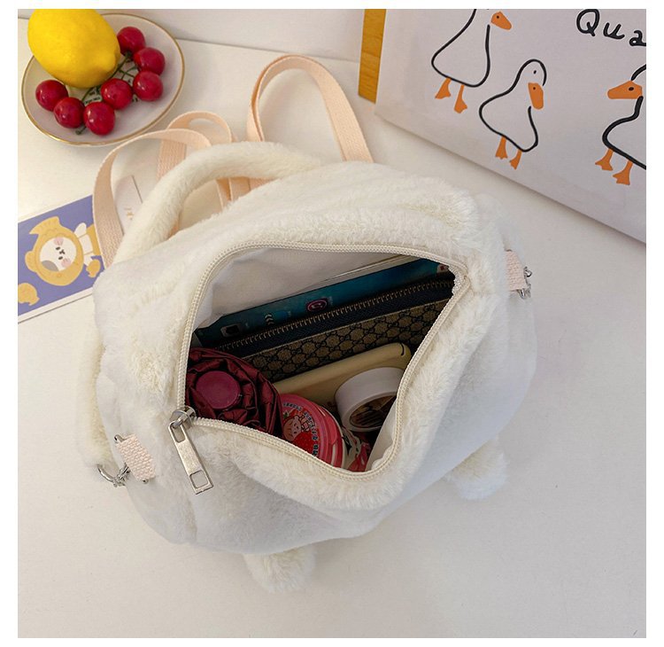 毛茸茸双肩包2024新款可爱卡通小黑猫百搭学生多功能斜挎背包