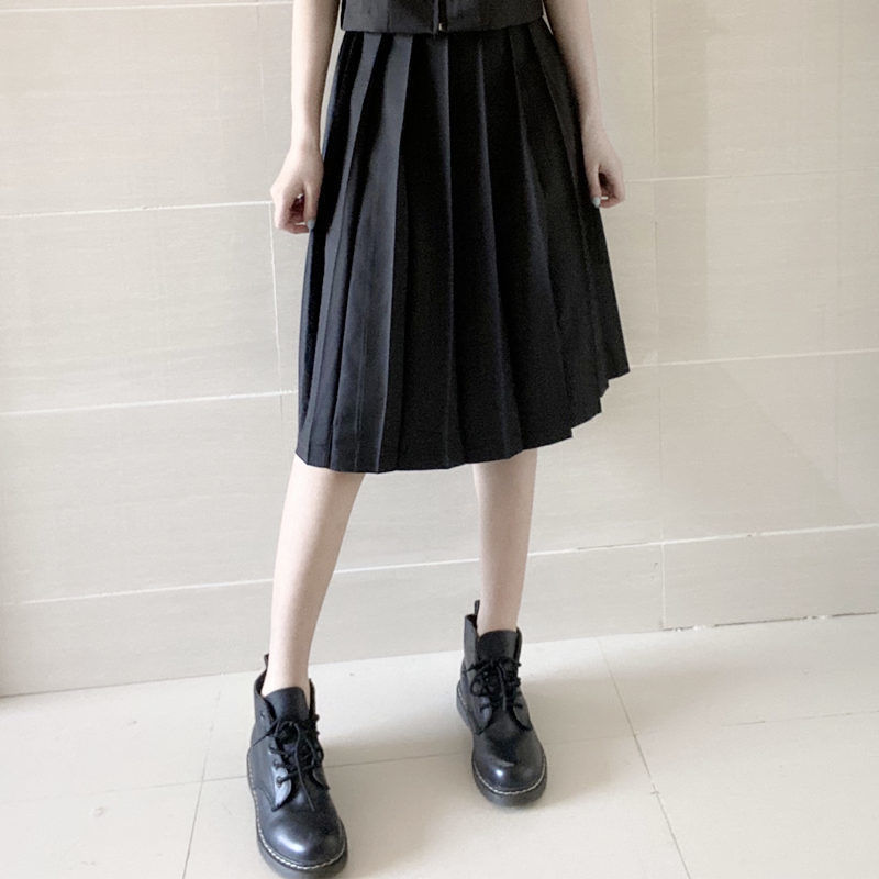 黒の中スカート（スカート長さ60 cm）